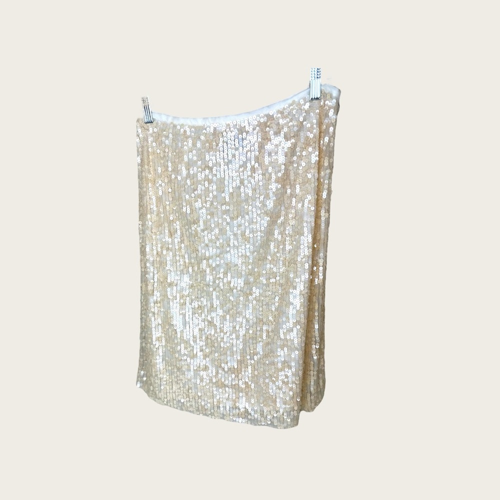 Bloomingdale’s size 10‎ cream sequins side zipper, lined mini skirt